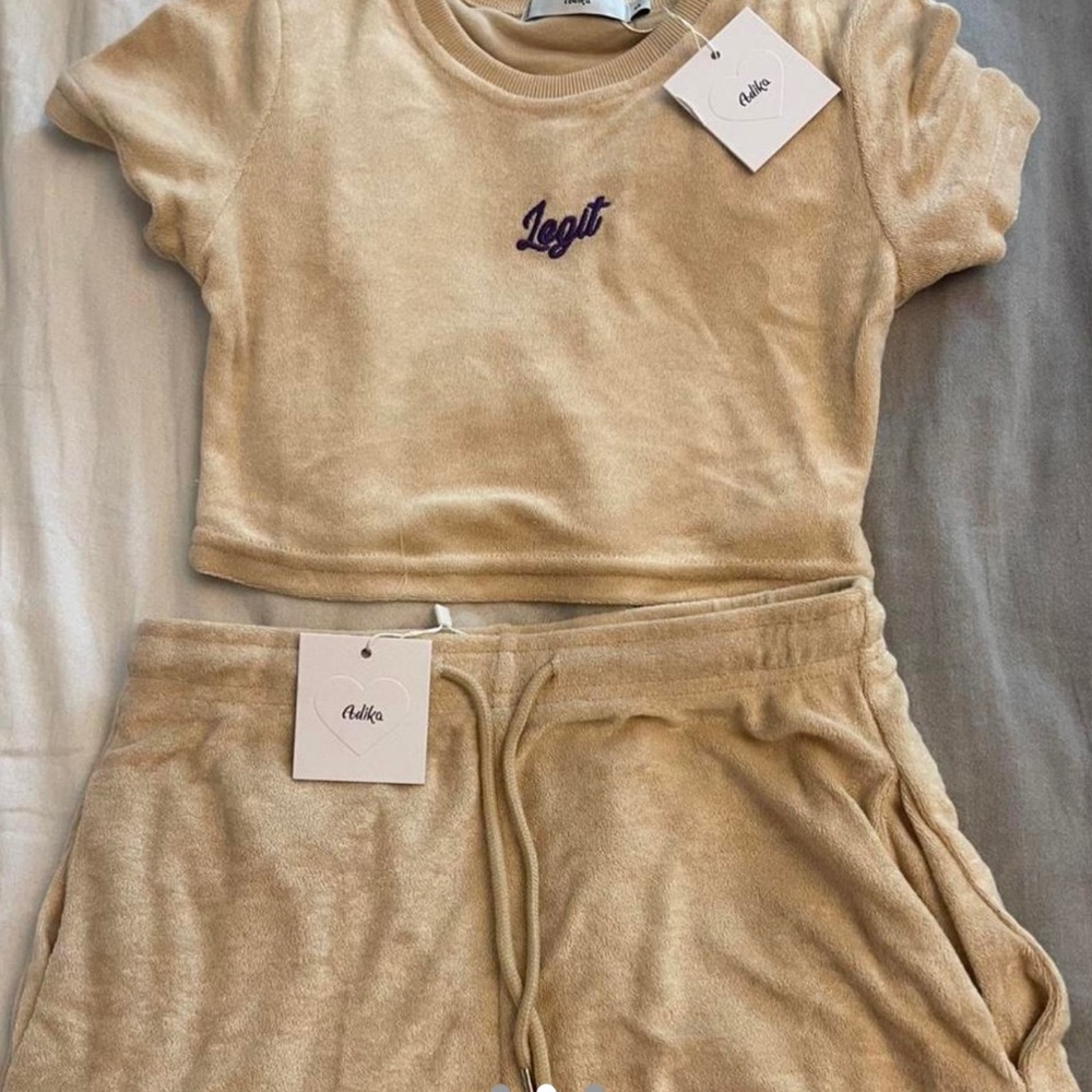 Asoka Baby Tee and Shorts Tan “legit” Set! New with tags! Size Small!